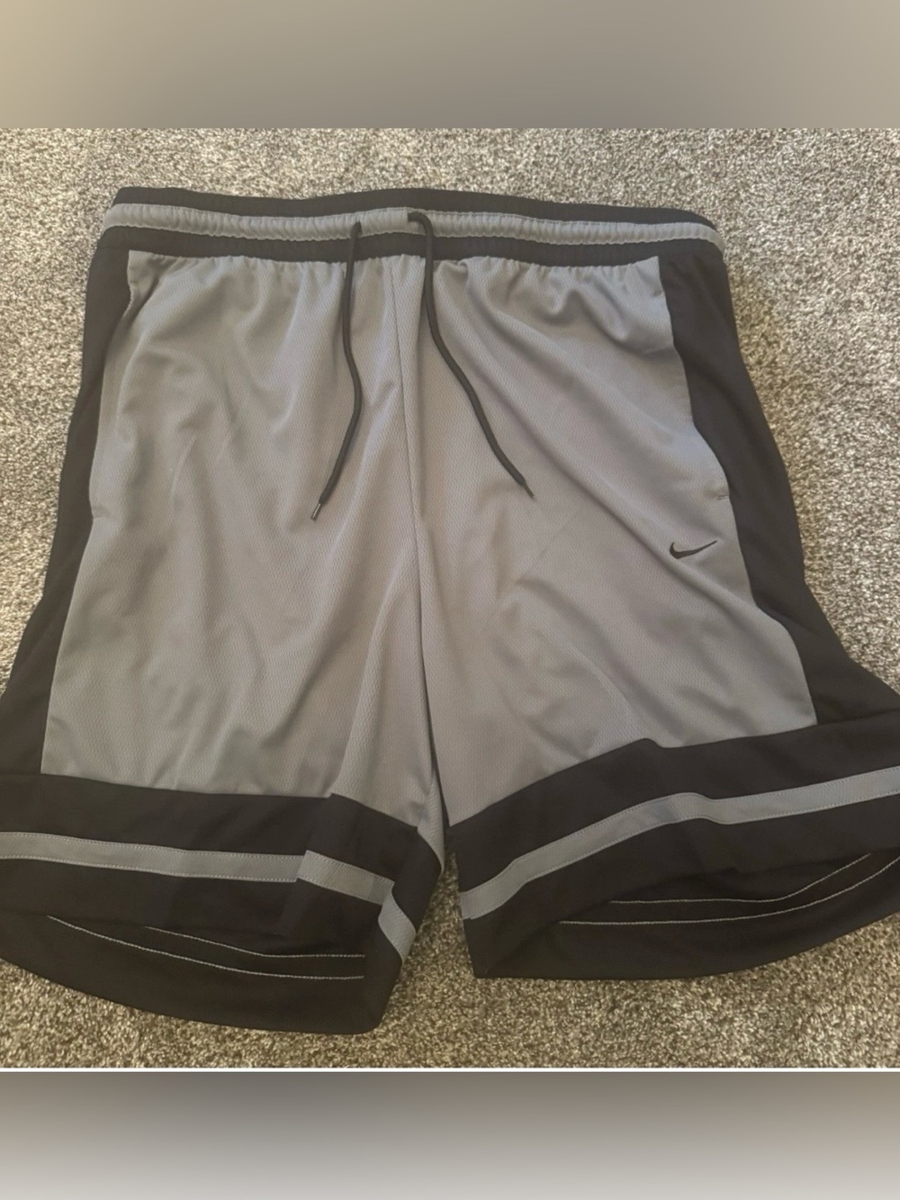 Nike Men's Basketball Shorts Med Grey/Black NWT Dri-Fit Pockets NWT